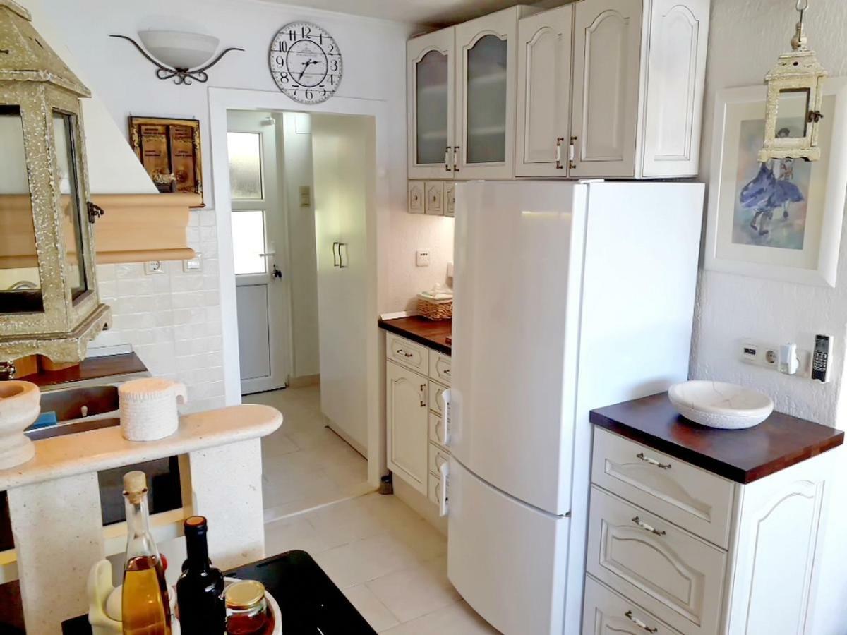 Apartment Rita Ston Ngoại thất bức ảnh